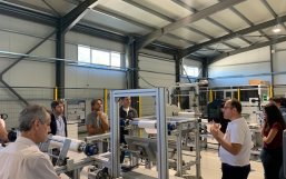 Visit to the pilot line